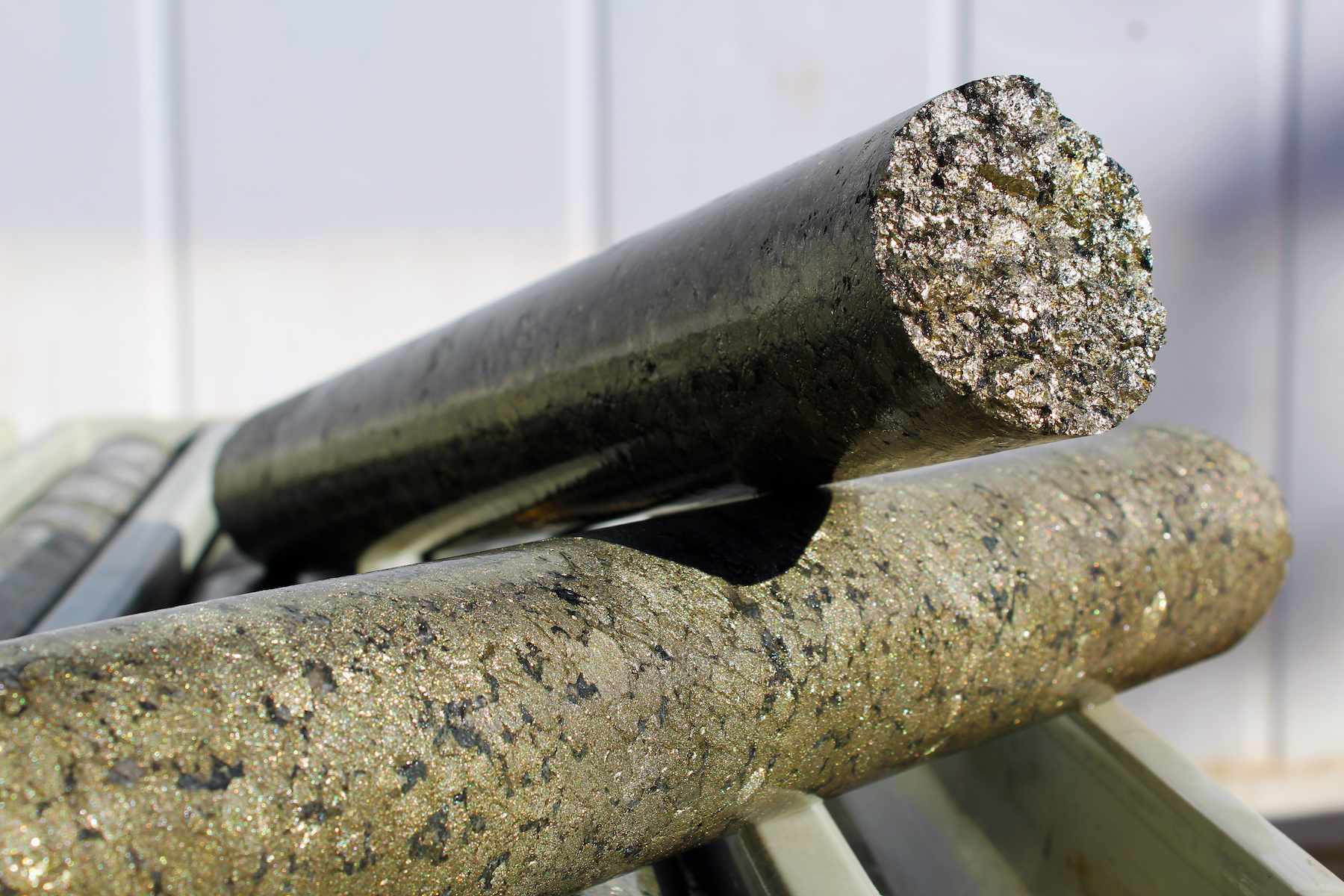 Cobalt blue deposits